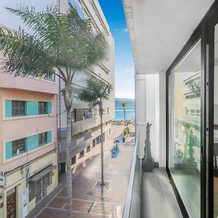 Las Canteras Lighthouse لاس بالماس دي غران كاناريا المظهر الخارجي الصورة